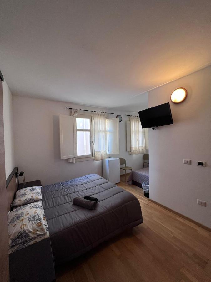 Il Vicoletto Guest House بورتو توريس المظهر الخارجي الصورة