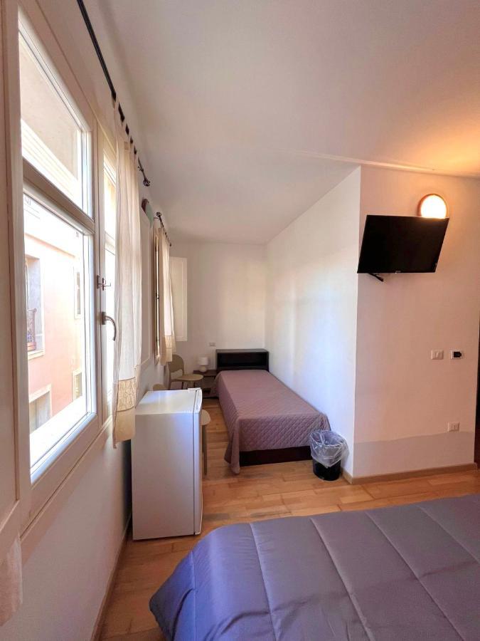Il Vicoletto Guest House بورتو توريس المظهر الخارجي الصورة